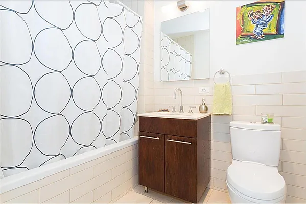 Rented by Regal Realty | media 4
