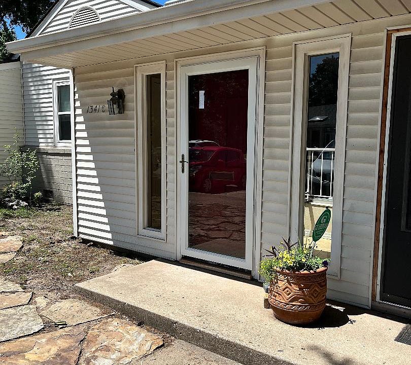 Front of unit