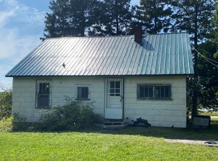 3804 Little Canada Rd, Cheboygan, MI 49721