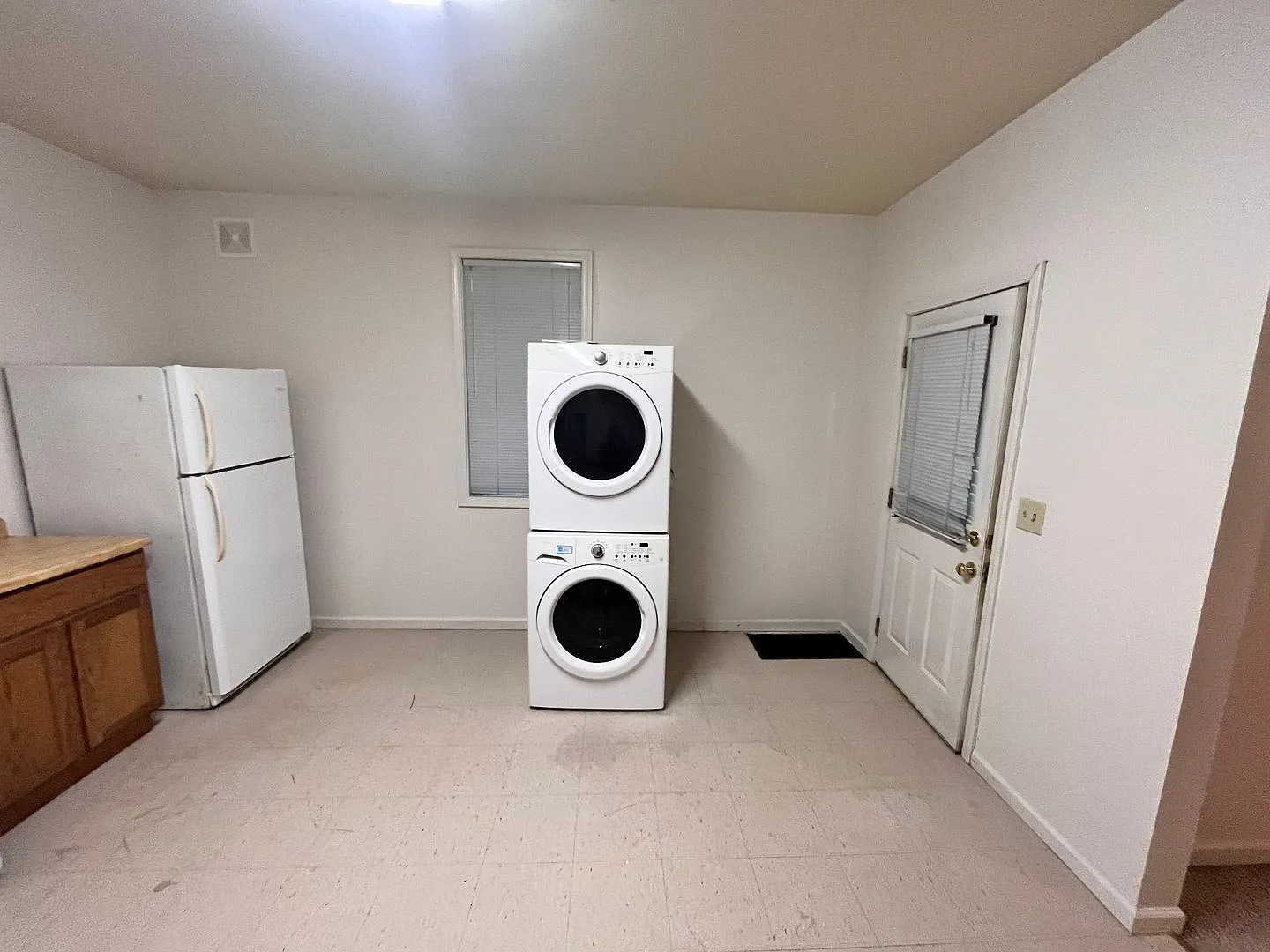 Stadium Place Apartments — Photo 4