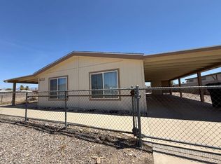 622 Riverfront Dr, Bullhead City, AZ 86442