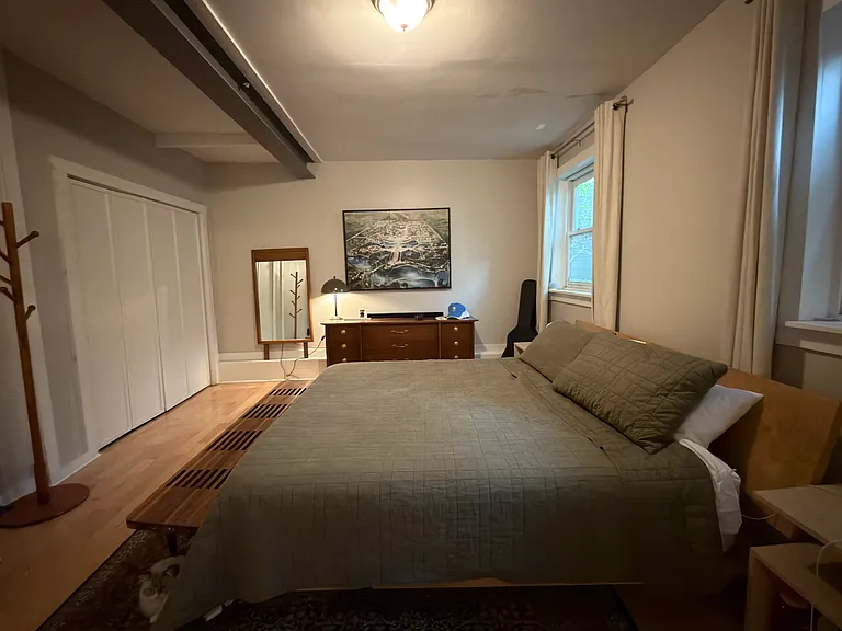 129 College St #4 — Photo 13