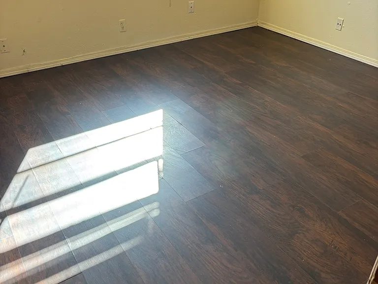116 Crystal Cir #1 — Photo 1
