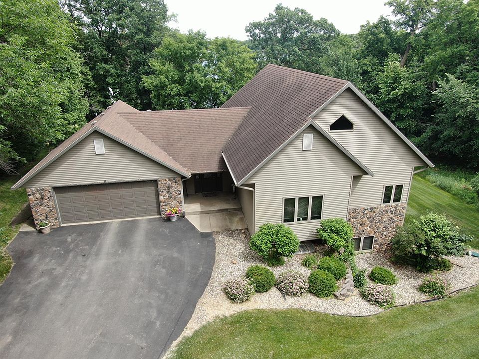 1st image of 2855 Doe Run Ln SW