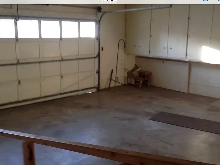 609 S Broadway Ave — Photo 5