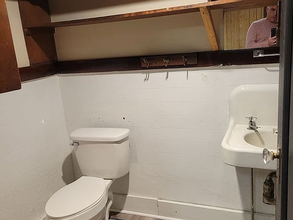 4th image of 1006 S Plymouth Ave #3