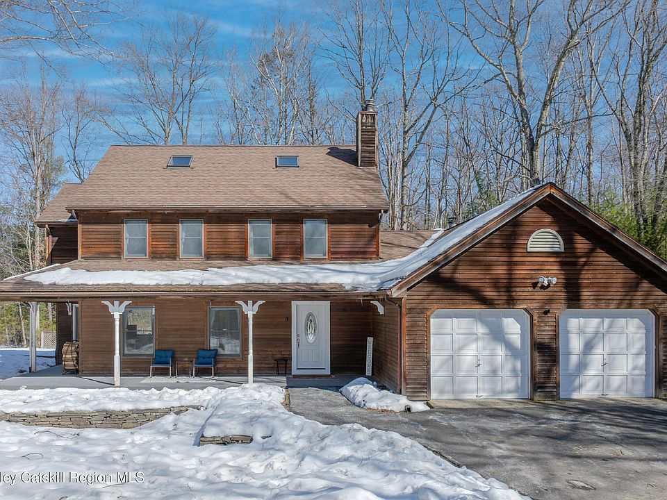 1st image of 25 Old Farm Road