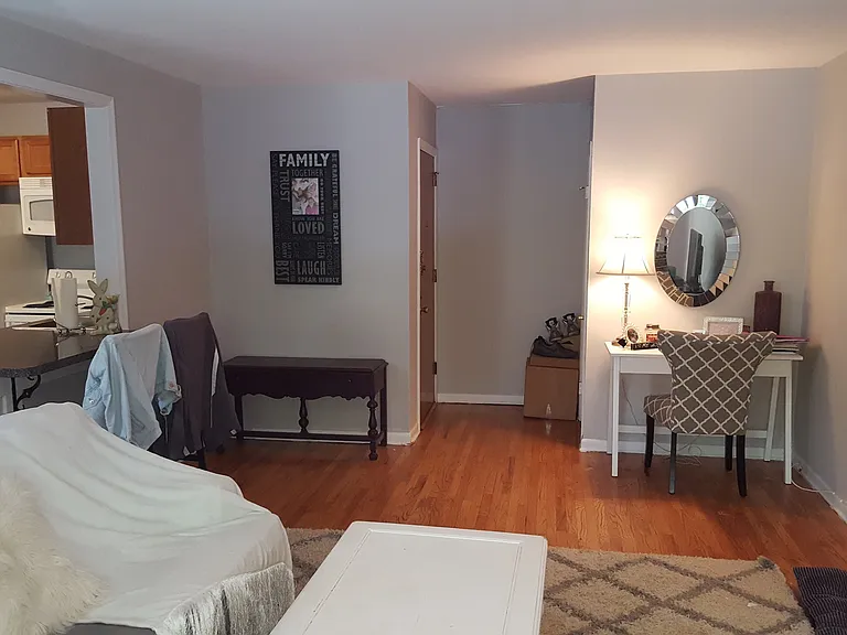 85 Lawrence Rd — Photo 9