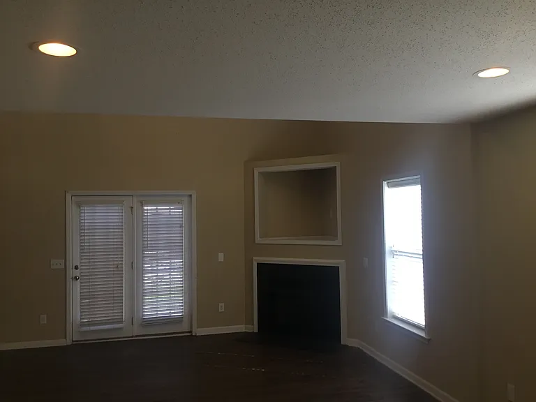 1907 Wheatfield Ct — Photo 6