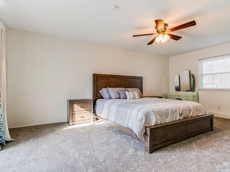12511 Cedar Bend Dr — Photo 11