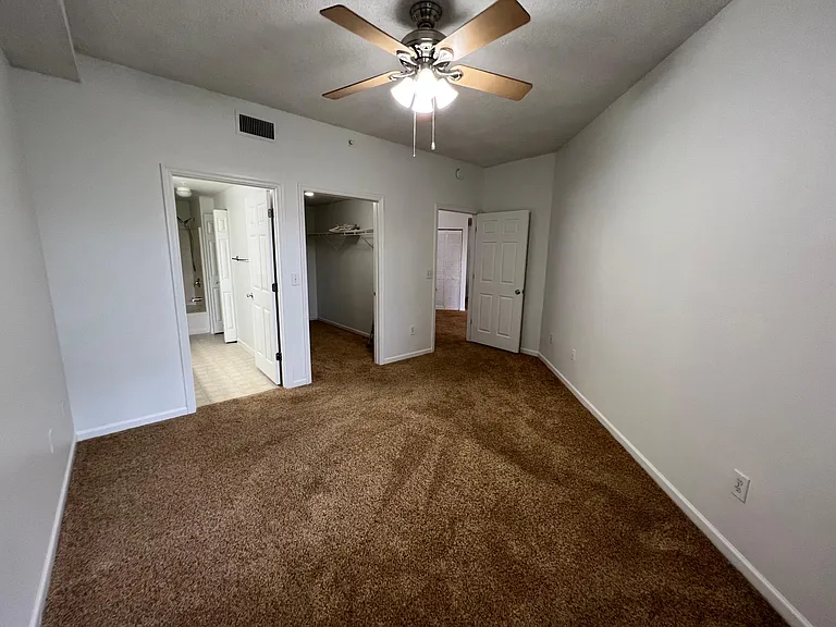 4000 Grande Vista Blvd #308 — Photo 8