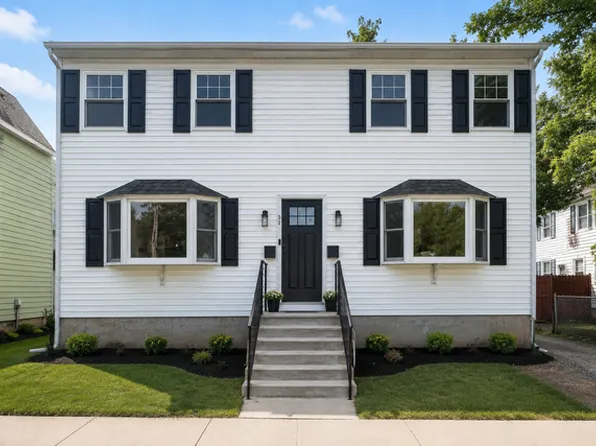 32 Cos Cob Ave, Cos Cob, CT