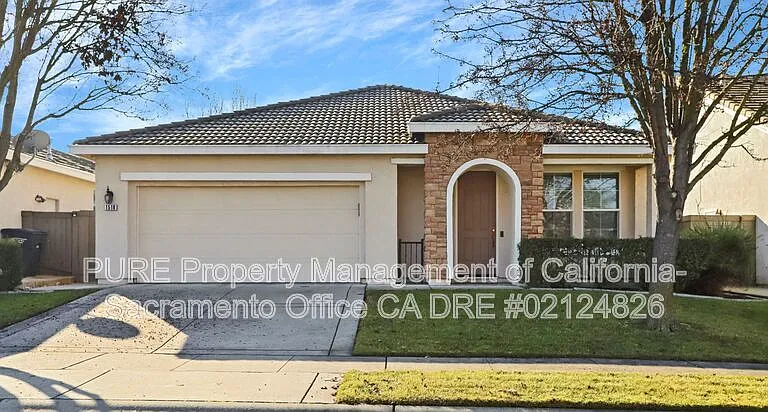 1518 Sandmark Dr — Photo 1