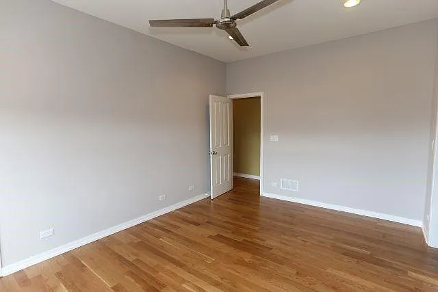 1150 N Hoyne Ave #3S — Photo 10