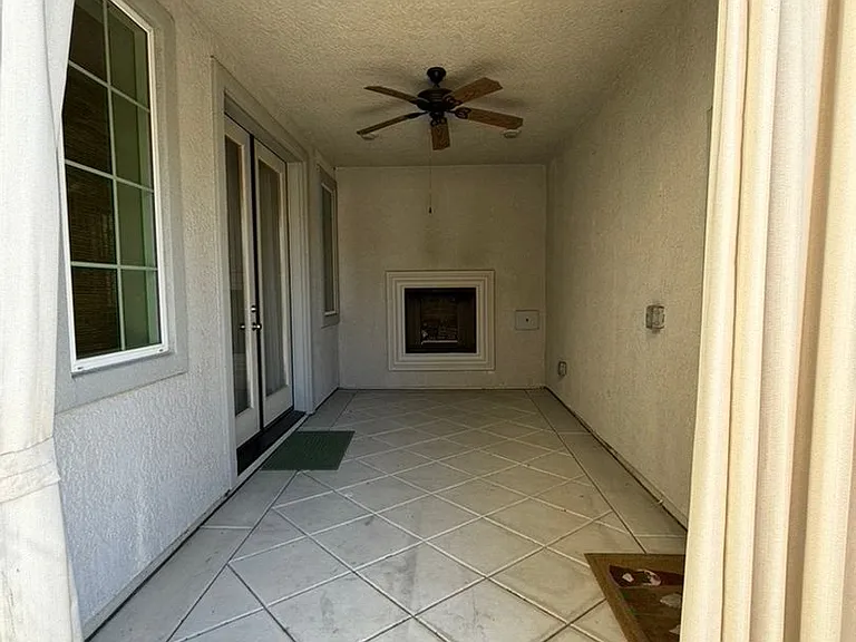 7200 Cordially Way — Photo 2