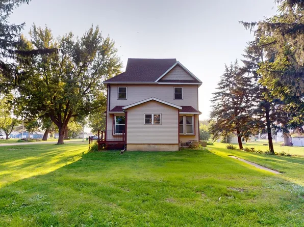 200 Elm St, Kensett, IA 50448