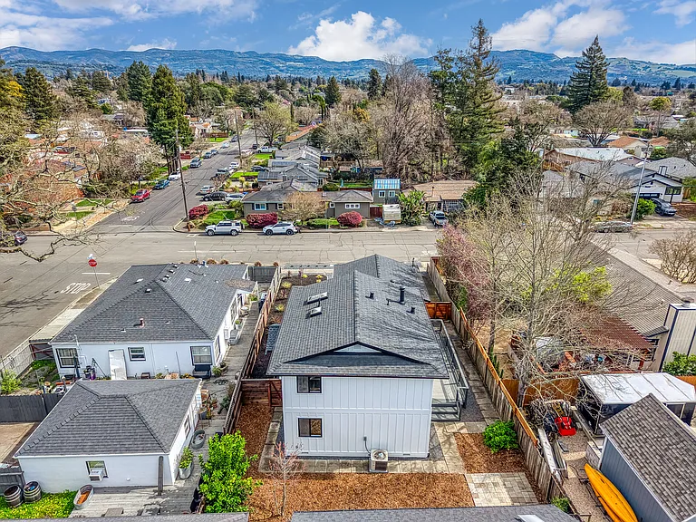 295 Foothill Blvd — Photo 52