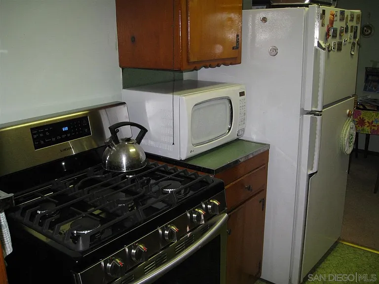 4211 Lafayette Pl — Photo 27