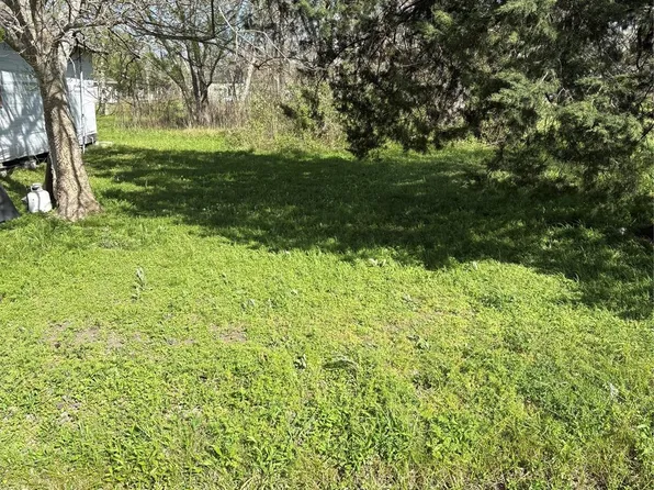 3725 Preston St, Beaumont, TX 77705