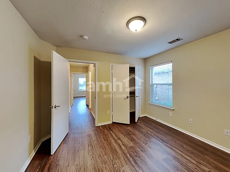 6436 Geneva Ln — Photo 16