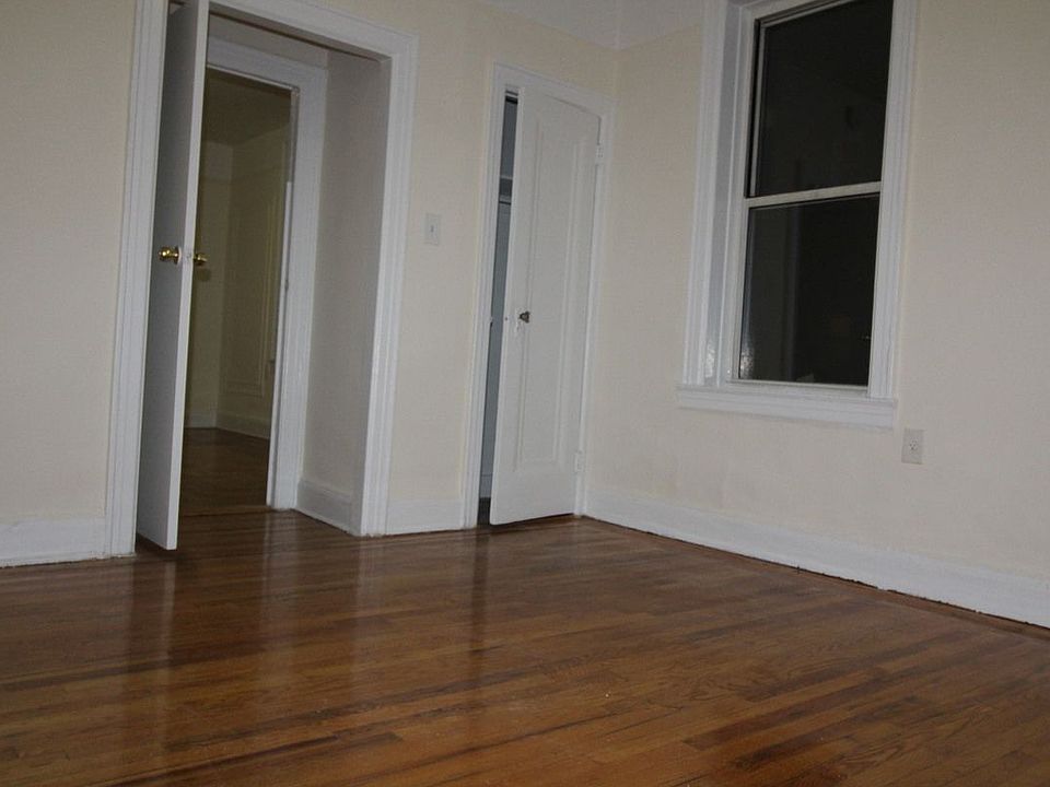 1st image of 4317 49th St APT 3B