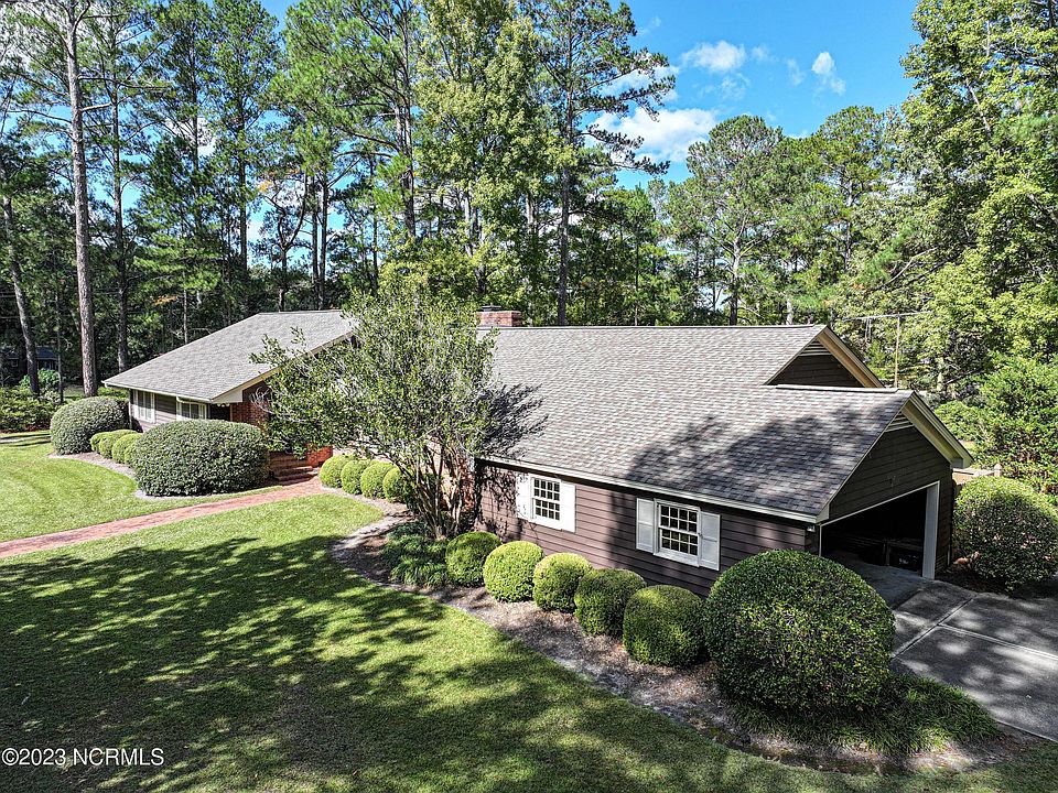 102 Ash Street, Robersonville, NC 27871 Zillow