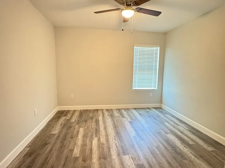 9275 Anita Ave — Photo 4