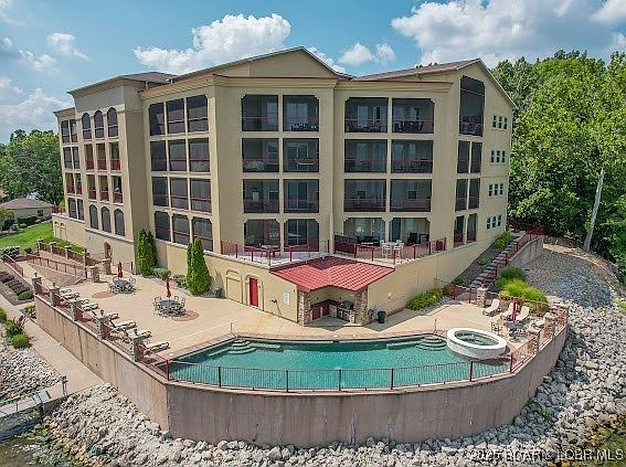 1st image of 3168 Twin Rivers Point #1