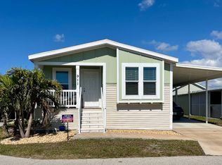 911 Bonaire W, Venice, FL 34285