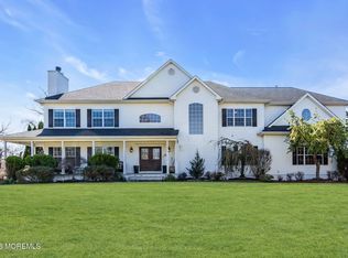 4 Susan Court, Farmingdale, NJ 07727