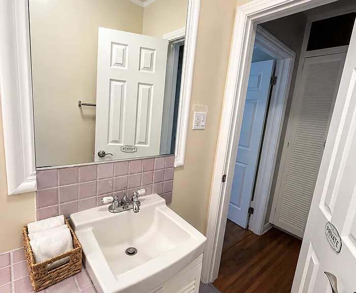 10443 Wilkins Ave — Photo 17