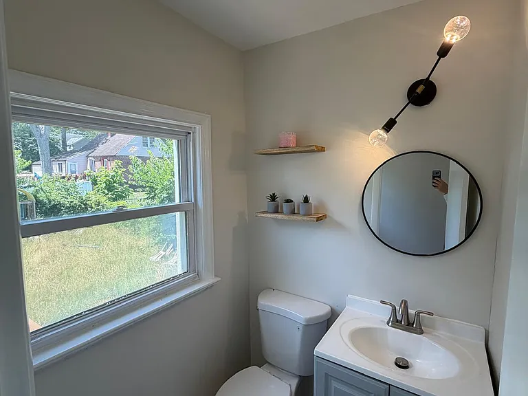 204 Pine St #1A — Photo 7