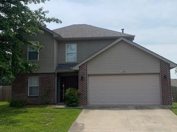 2206 Bay Brook Dr