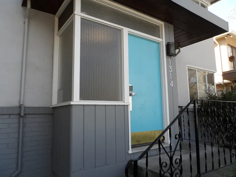 1314 V St #2 — Photo 2
