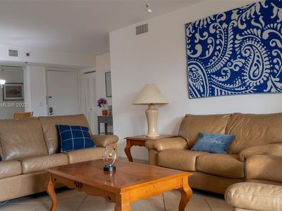 19999 E Country Club Dr #1501, Aventura, FL, 33180