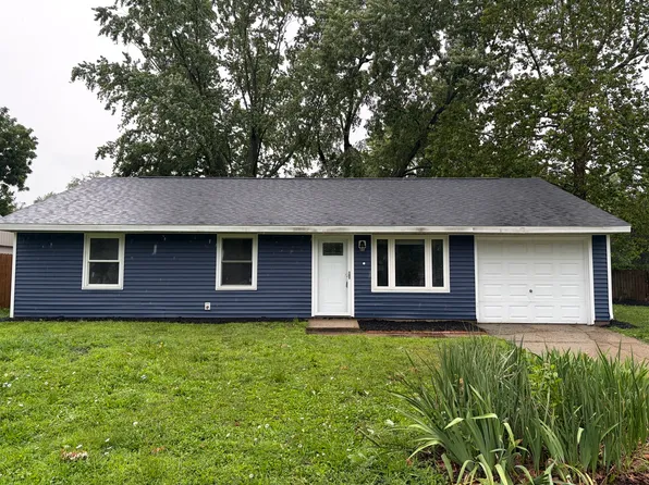 3102 W John St, Champaign, IL 61821