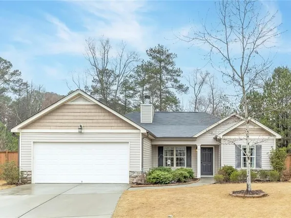 121 Rockefeller Ln, Dallas, GA 30157