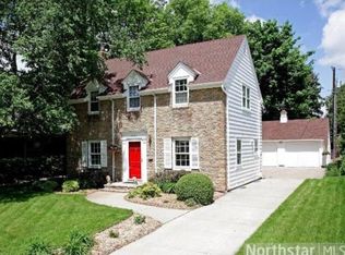 1933 Highland Pkwy, Saint Paul, MN 55116