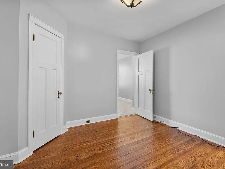 339 Drew St — Photo 17