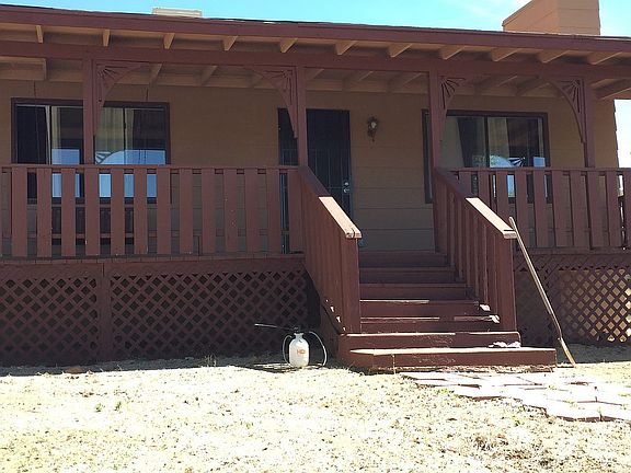 2nd image of 1595 N Garnet Dr