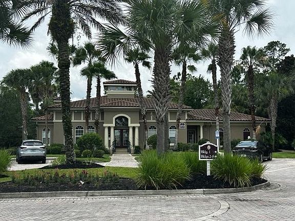 2nd image of 420 S Villa San Marco Dr