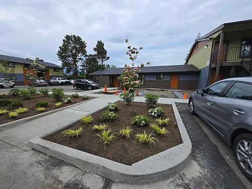 2600 Apartments Photo 1
