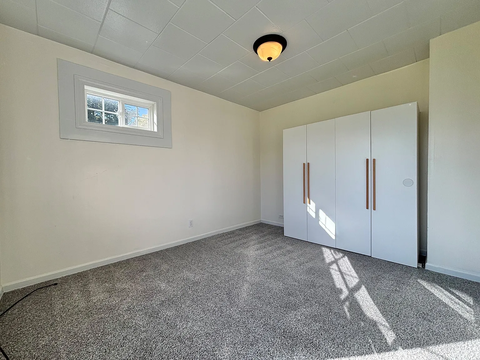 2 bed, 868 sqft, $1,695 — Photo 4