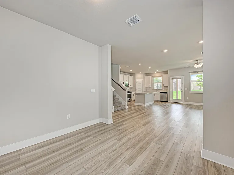 7203 Travertine Spring Dr — Photo 21