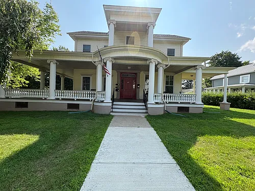 137 Belvidere Ave #3 Photo 1