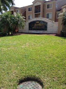 8020 Nob Hill Rd #102, Fort Lauderdale, FL, 33321