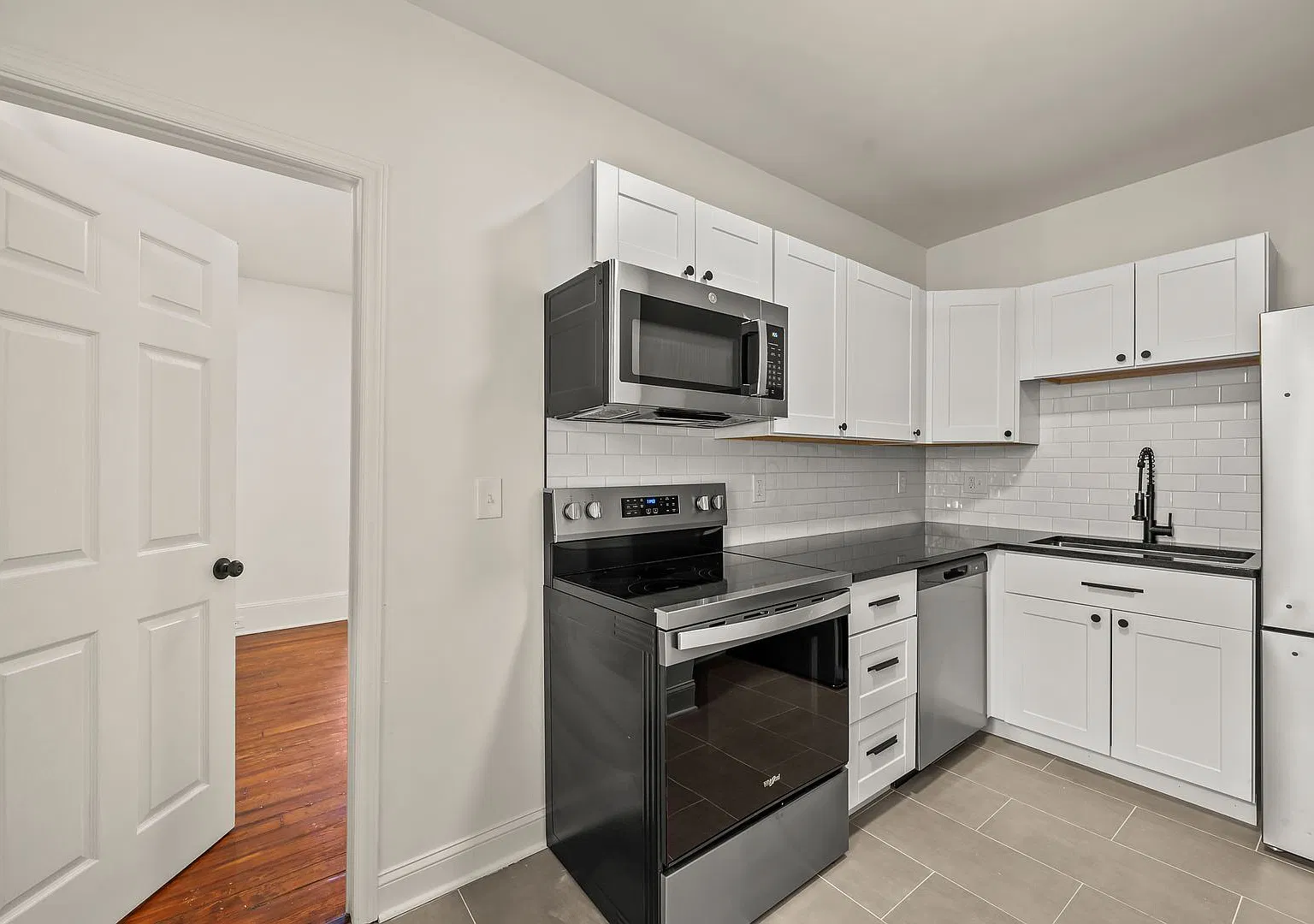 Fully Renovated Apartment Homes In The Heart Of Winston-Salem! — Photo 4