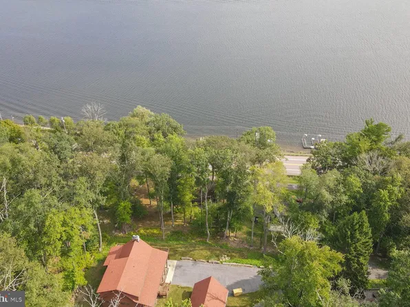 249 Marys Ln, Oakland, MD 21550