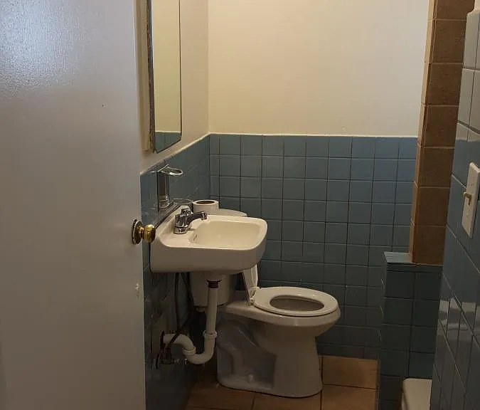 16572 Live Oak St #C — Photo 7