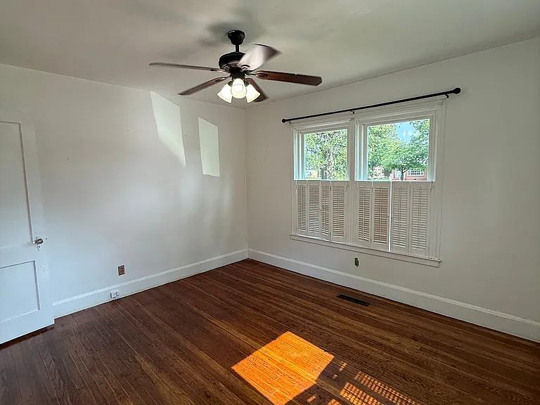 718 E 15th Ave — Photo 51